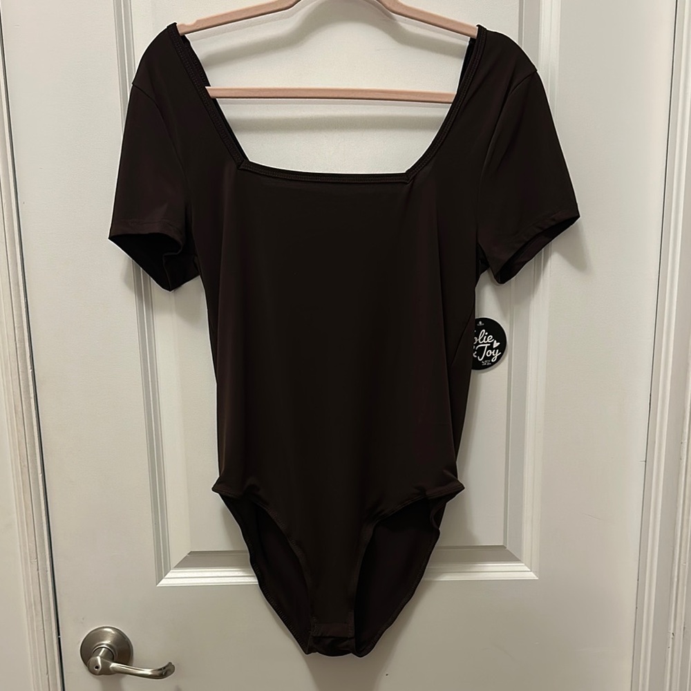 NWT Brown Short Sleeve Bodysuit by Jolie & Joy size XL